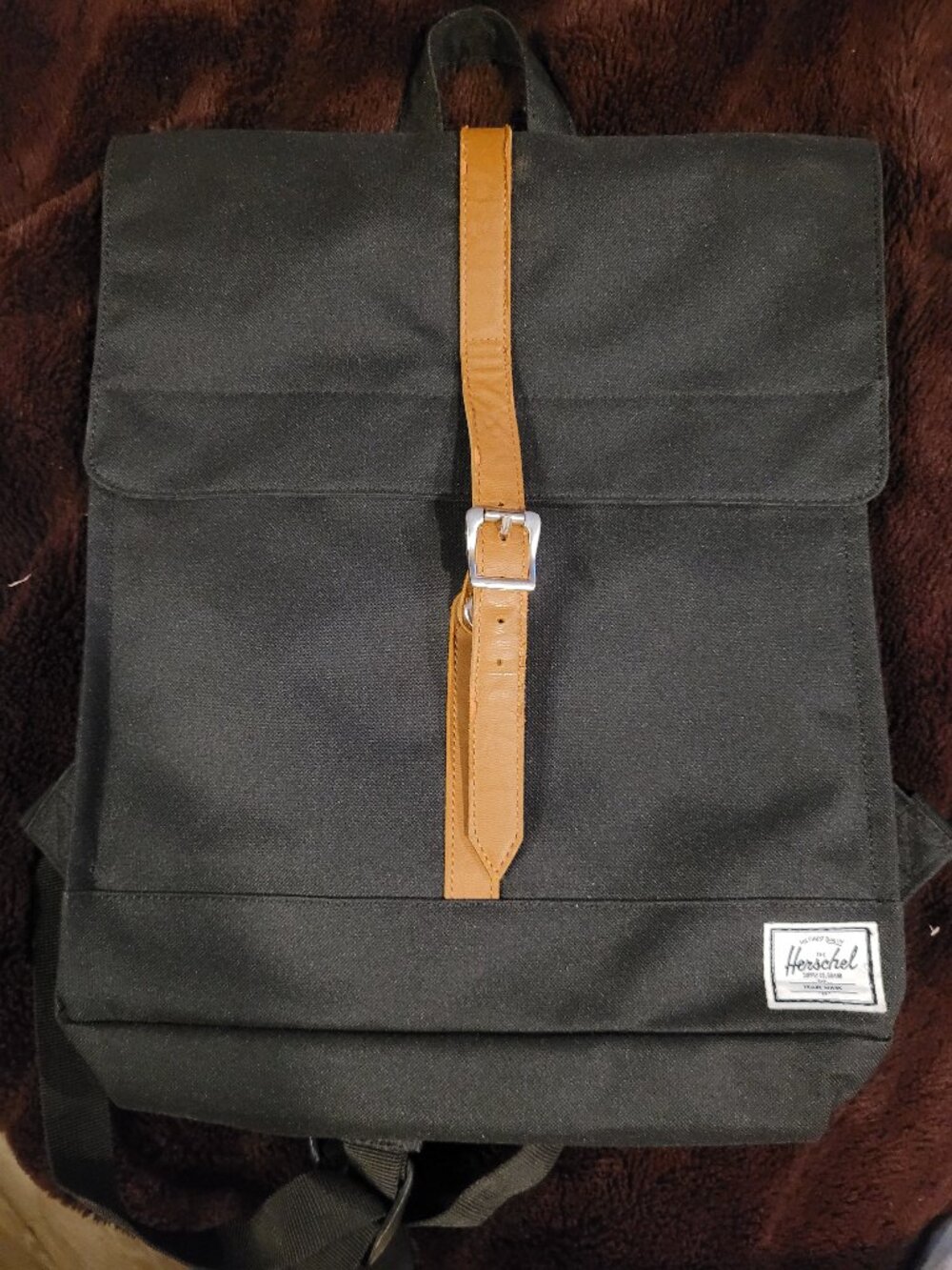 two toned herschel backpack